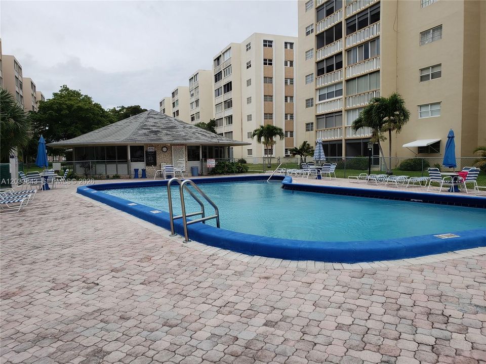 Activo con contrato: $1,700 (1 camas, 1 baños, 730 Pies cuadrados)