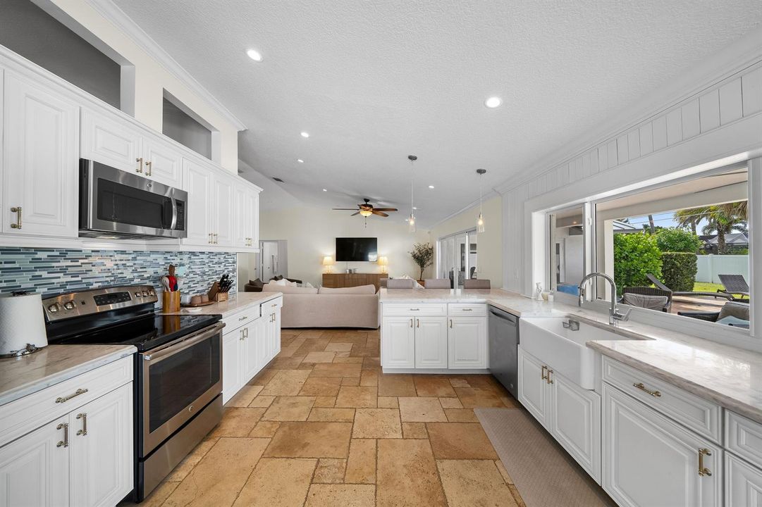 1461 SW 16th St (5)