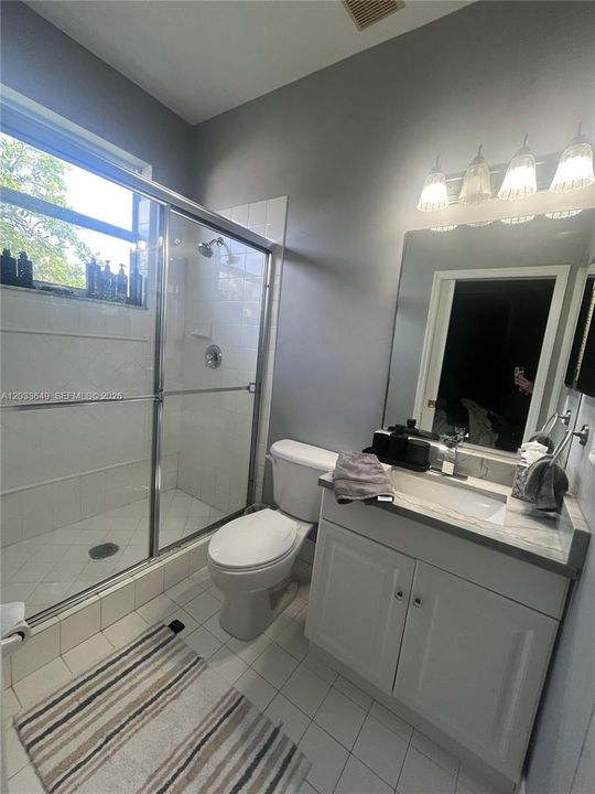 For Sale: $397,000 (3 beds, 2 baths, 1672 Square Feet)