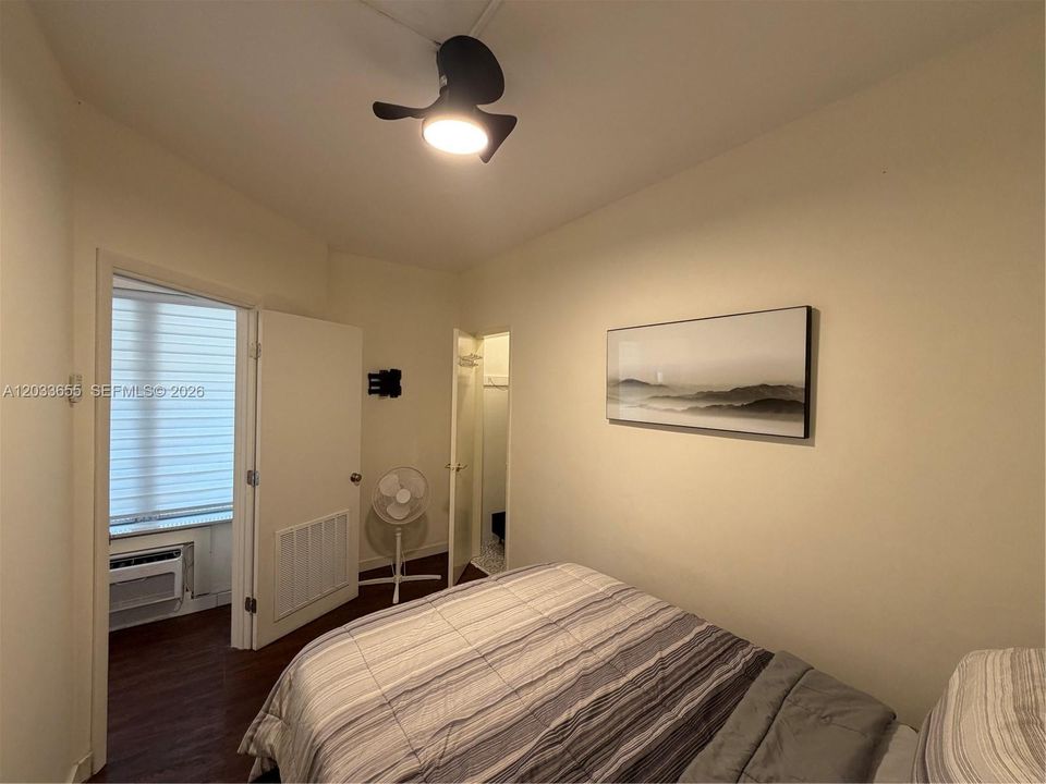 For Rent: $1,950 (1 beds, 1 baths, 431 Square Feet)