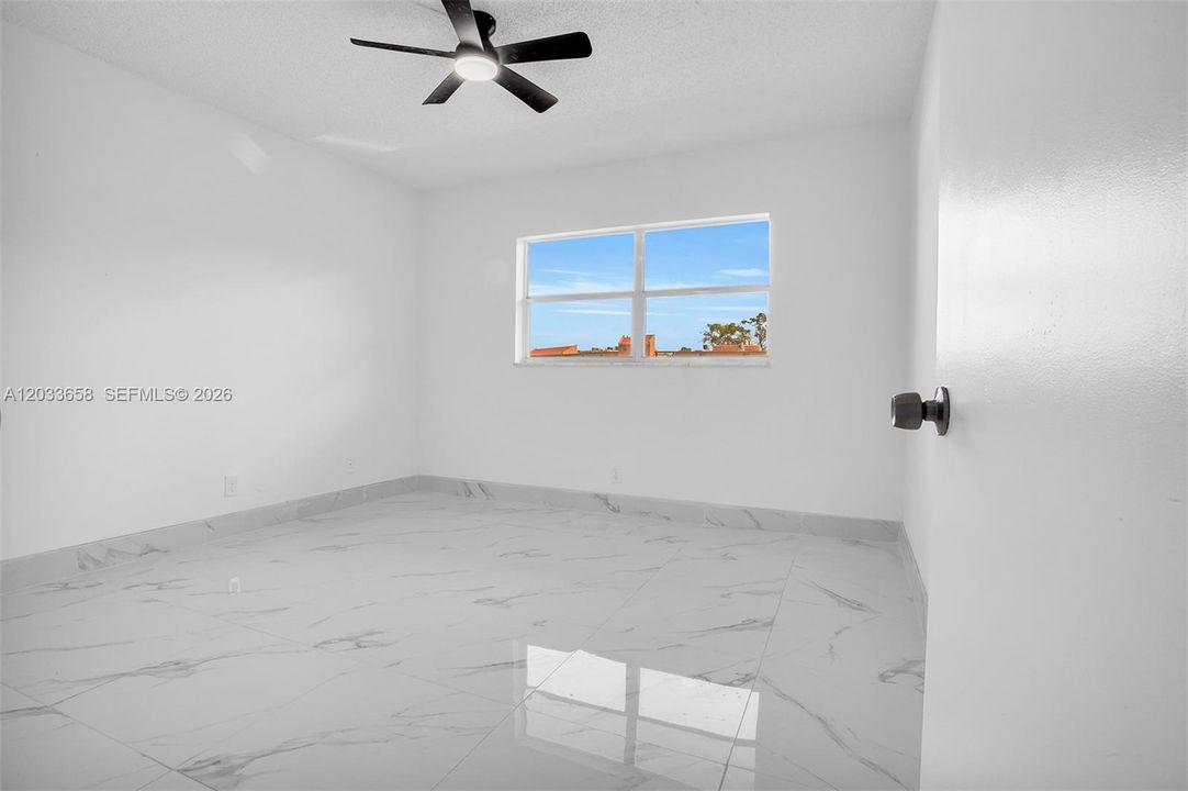 En Venta: $135,000 (2 camas, 2 baños, 920 Pies cuadrados)