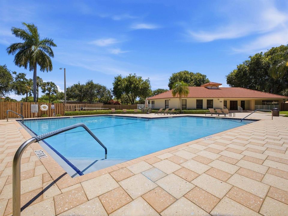 Clubhouse Pool