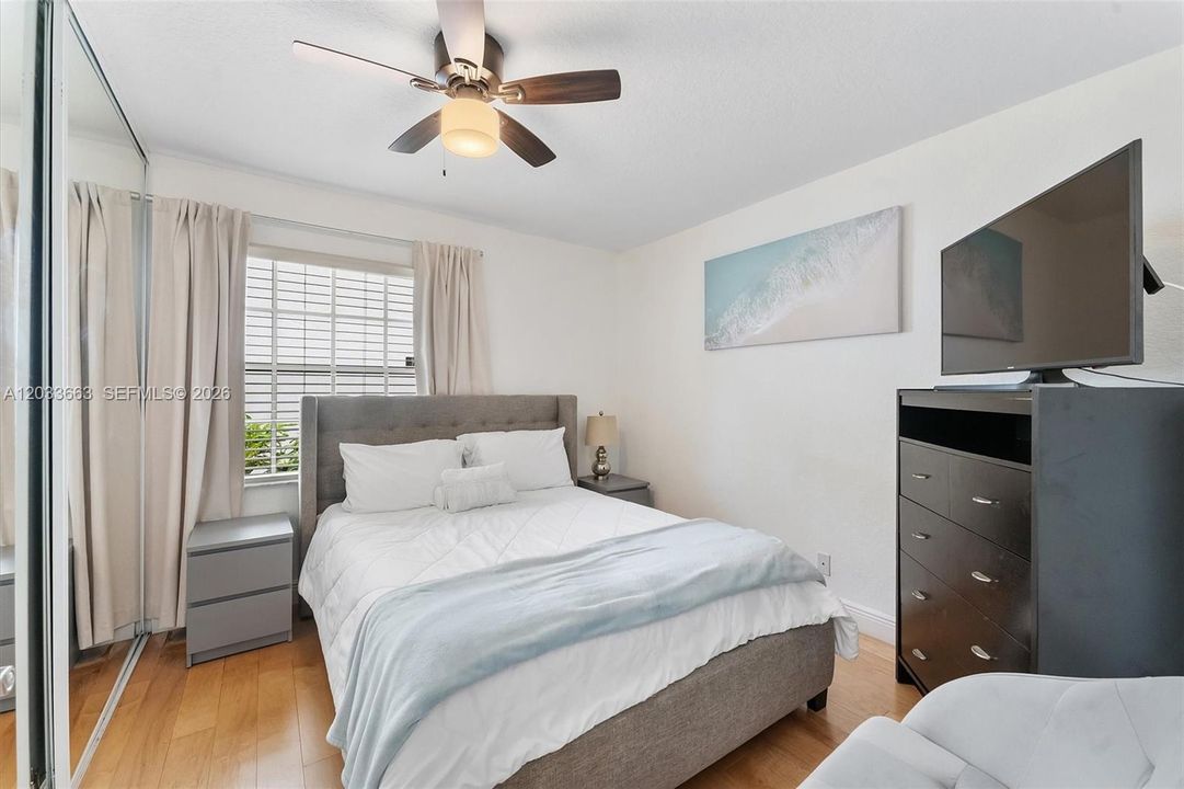 For Sale: $915,000 (3 beds, 2 baths, 1866 Square Feet)