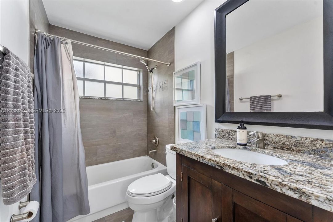 For Sale: $915,000 (3 beds, 2 baths, 1866 Square Feet)