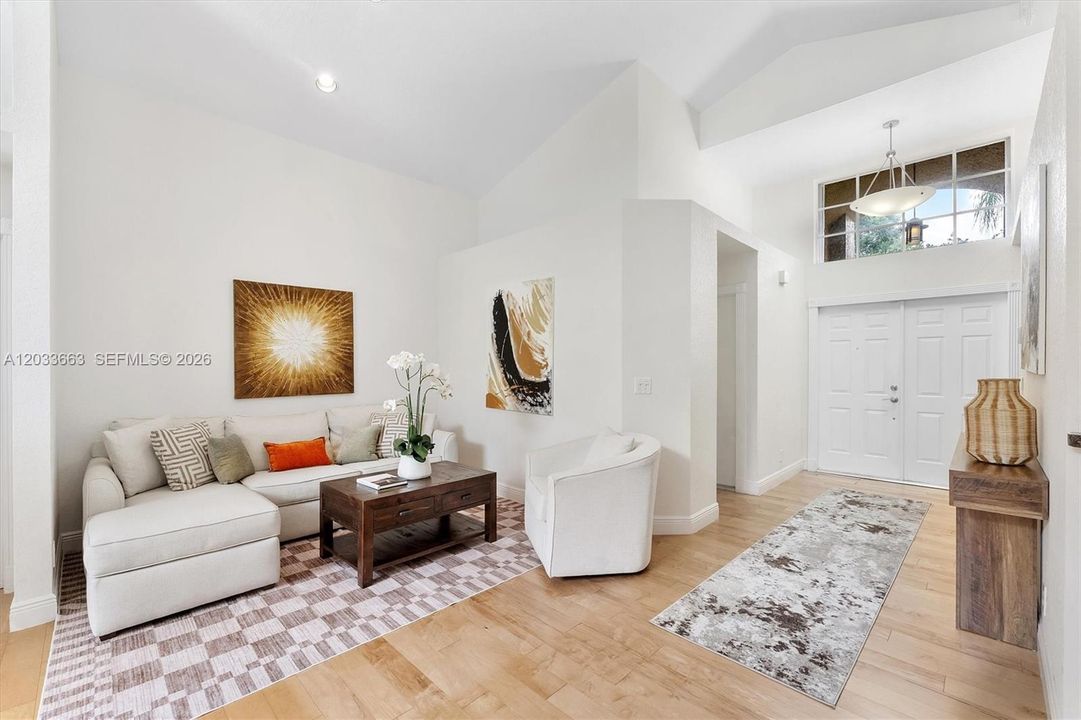 For Sale: $915,000 (3 beds, 2 baths, 1866 Square Feet)