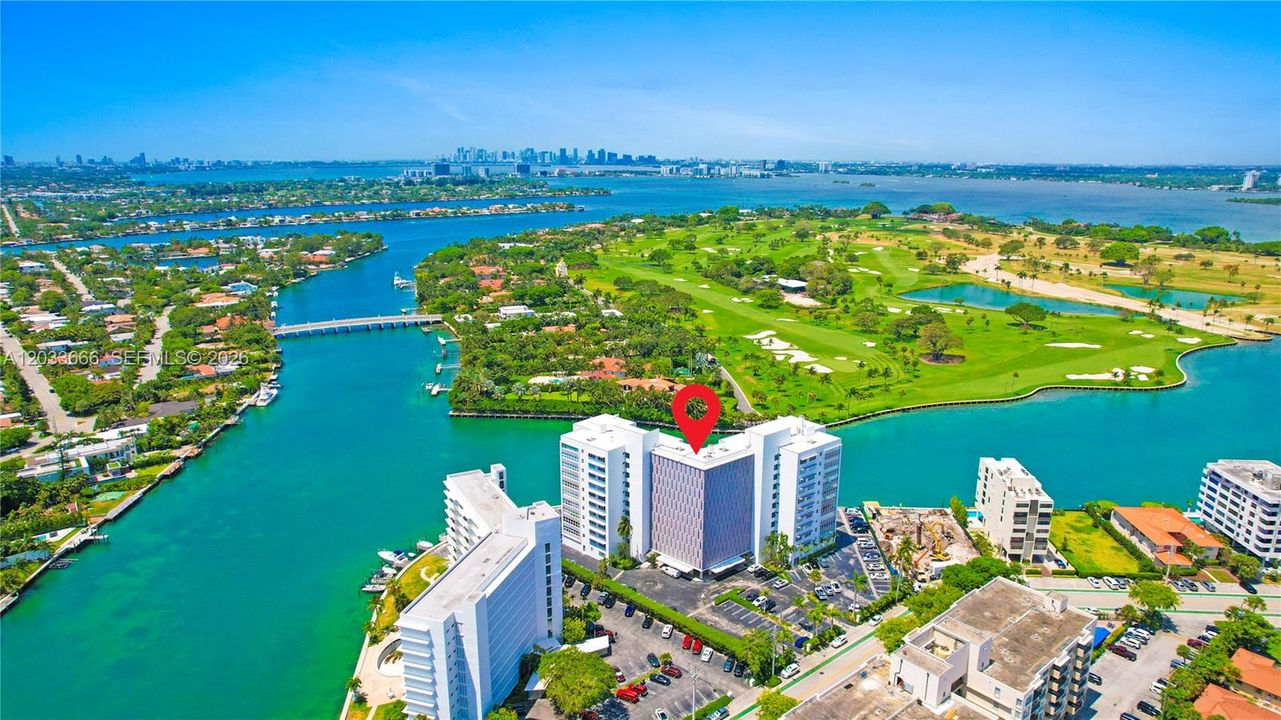 For Sale: $495,000 (1 beds, 1 baths, 1150 Square Feet)