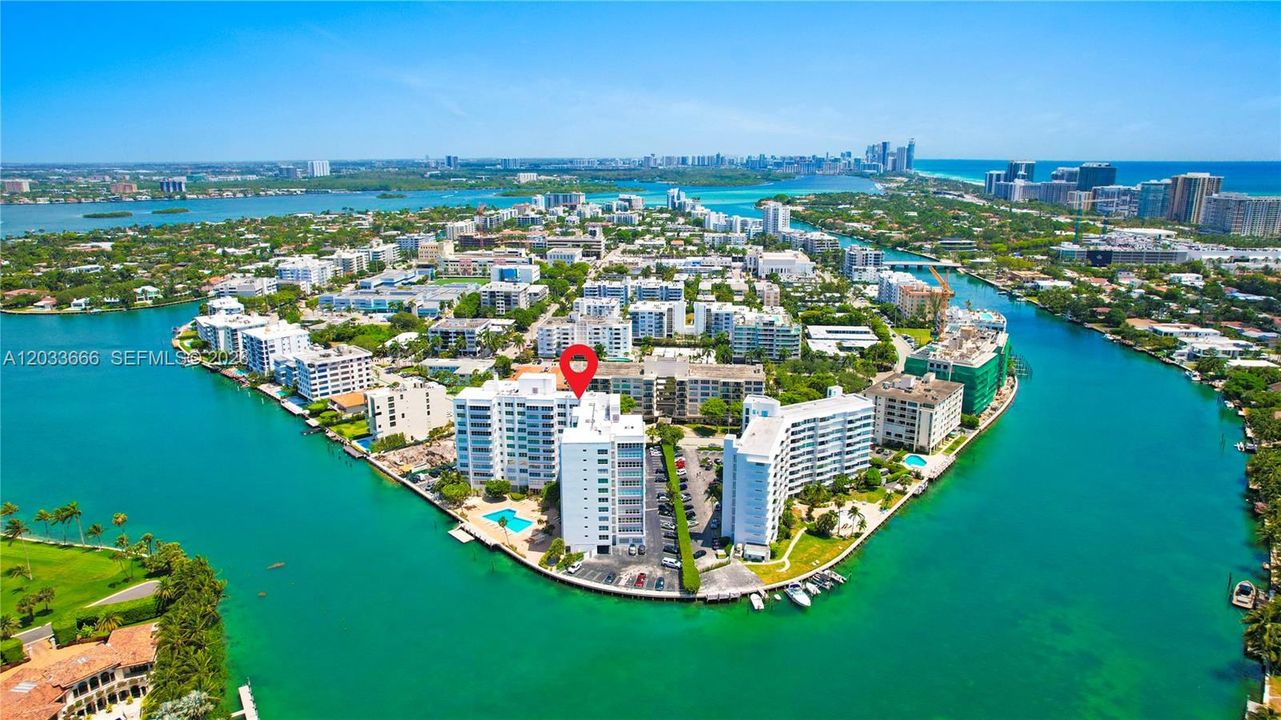 For Sale: $495,000 (1 beds, 1 baths, 1150 Square Feet)