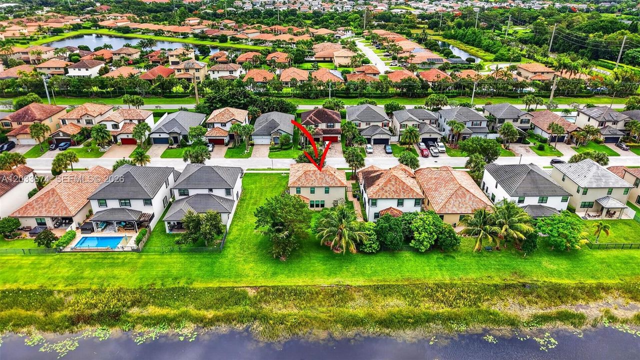 En Venta: $720,000 (4 camas, 3 baños, 2329 Pies cuadrados)