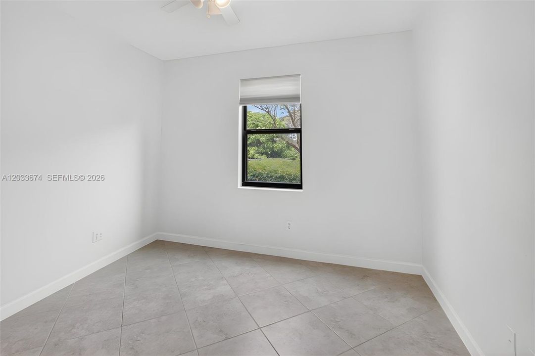 En Venta: $720,000 (4 camas, 3 baños, 2329 Pies cuadrados)