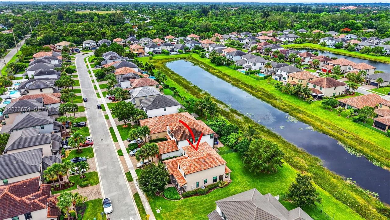 En Venta: $720,000 (4 camas, 3 baños, 2329 Pies cuadrados)