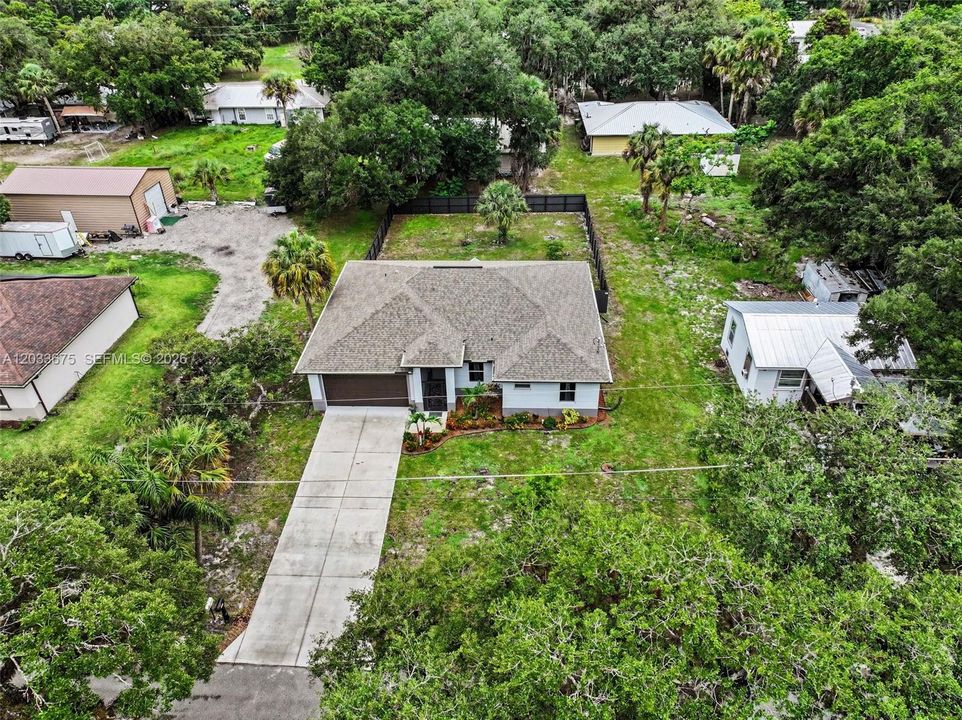 190 Hendry St, LaBelle FL 33935