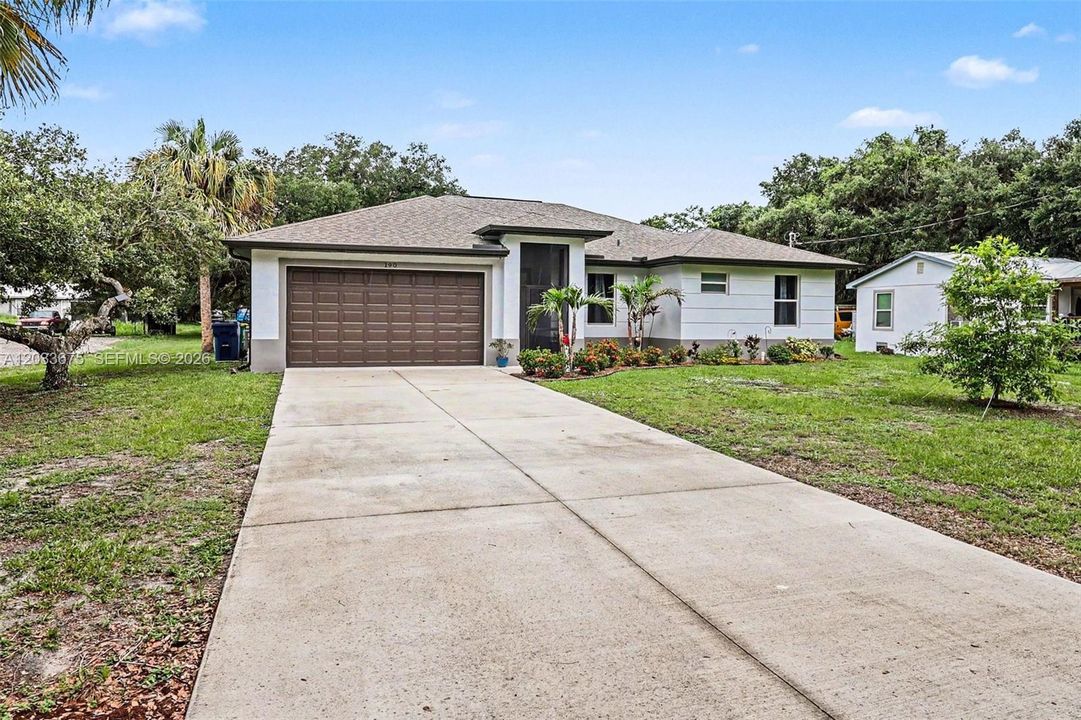 190 Hendry St, LaBelle FL 33935