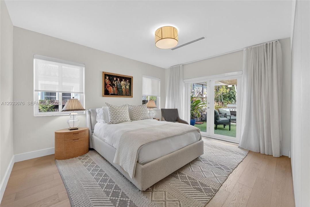 For Rent: $12,000 (4 beds, 3 baths, 2181 Square Feet)