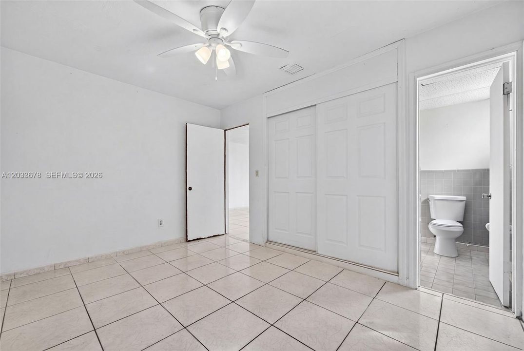 For Sale: $645,000 (5 beds, 4 baths, 1982 Square Feet)