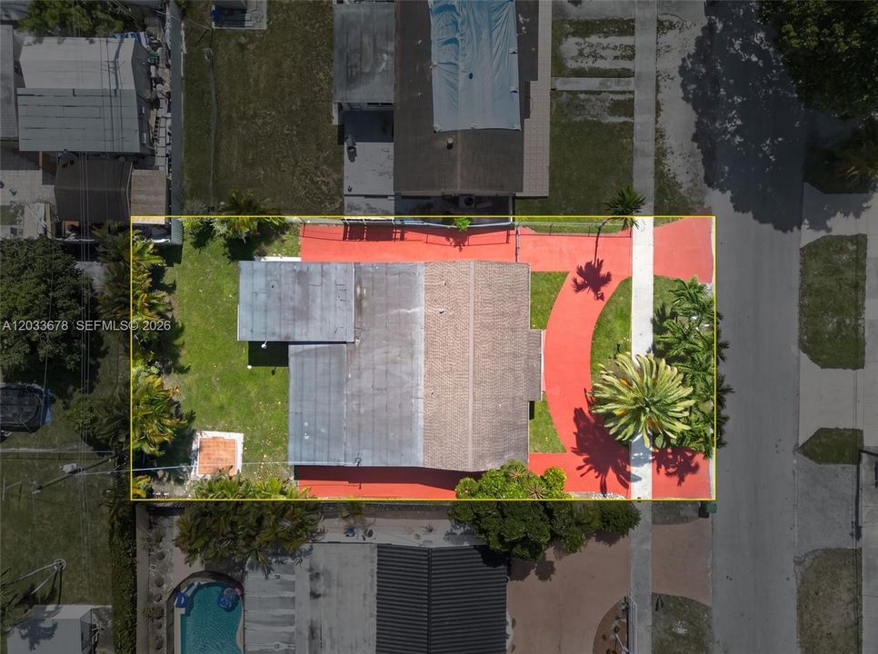 For Sale: $645,000 (5 beds, 4 baths, 1982 Square Feet)