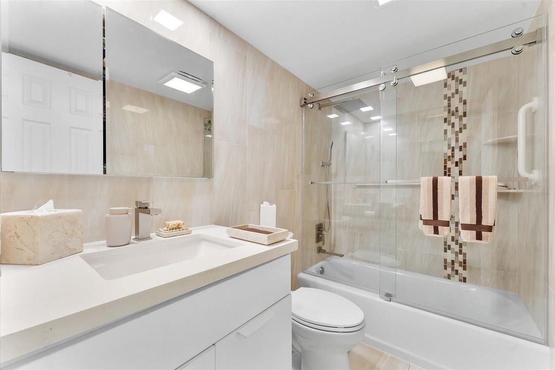 28-3900 Oaks Clubhouse Drive_028