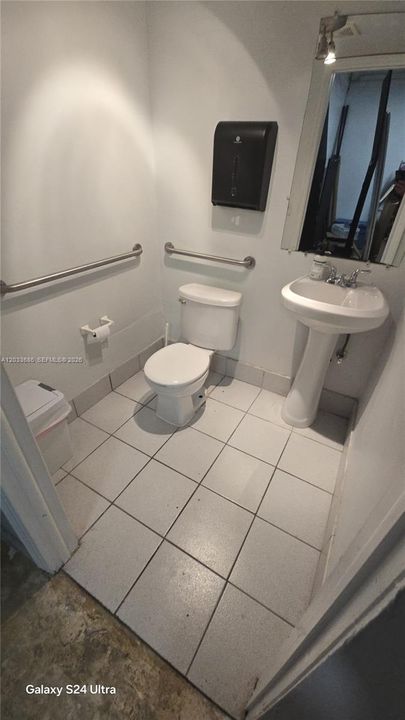 For Rent: $5,800 (0 beds, 0 baths, 0 Square Feet)