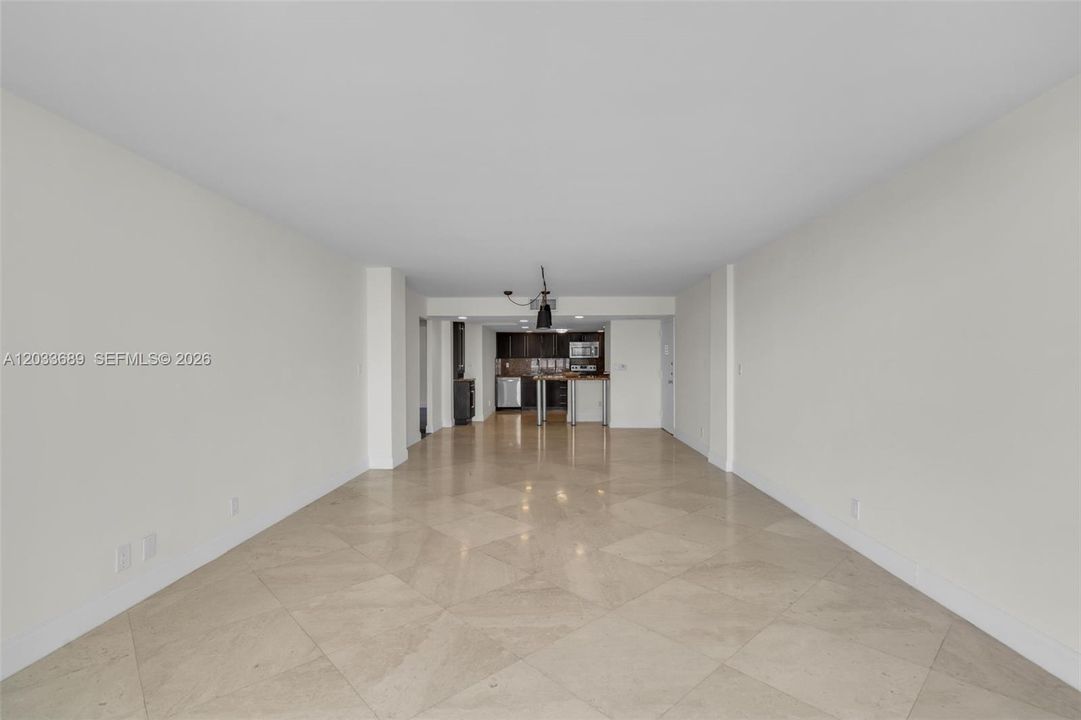 For Rent: $3,700 (2 beds, 2 baths, 1168 Square Feet)