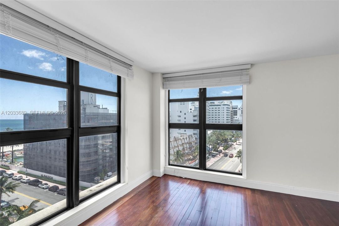 For Rent: $3,700 (2 beds, 2 baths, 1168 Square Feet)