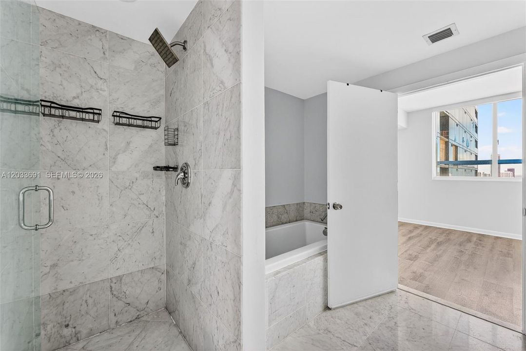 For Rent: $4,300 (2 beds, 2 baths, 1203 Square Feet)