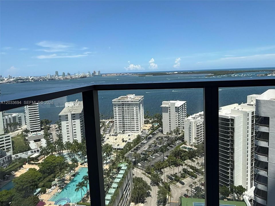 Recently Rented: $11,950 (2 beds, 2 baths, 1287 Square Feet)