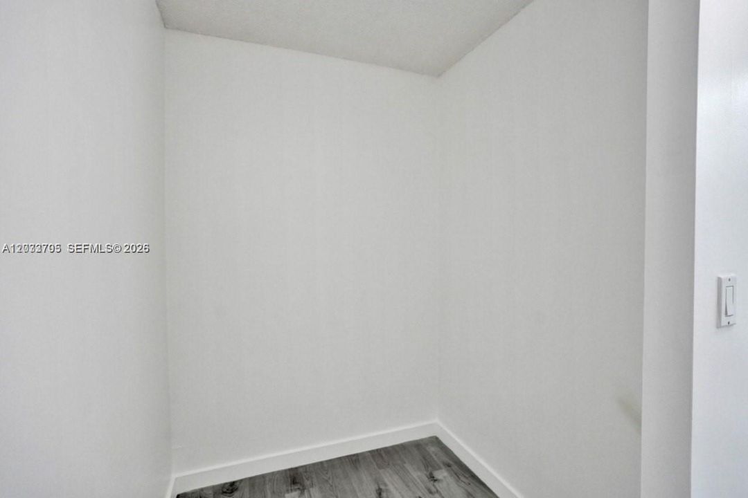 En Venta: $158,999 (2 camas, 2 baños, 1296 Pies cuadrados)