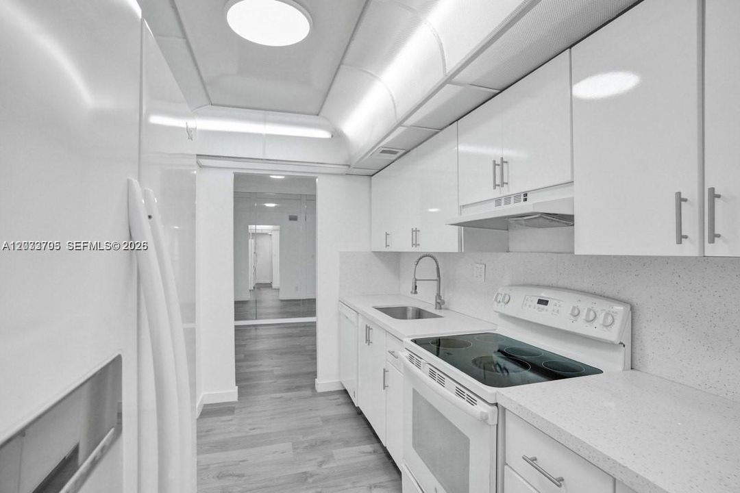 En Venta: $158,999 (2 camas, 2 baños, 1296 Pies cuadrados)