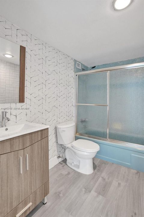 En Venta: $158,999 (2 camas, 2 baños, 1296 Pies cuadrados)