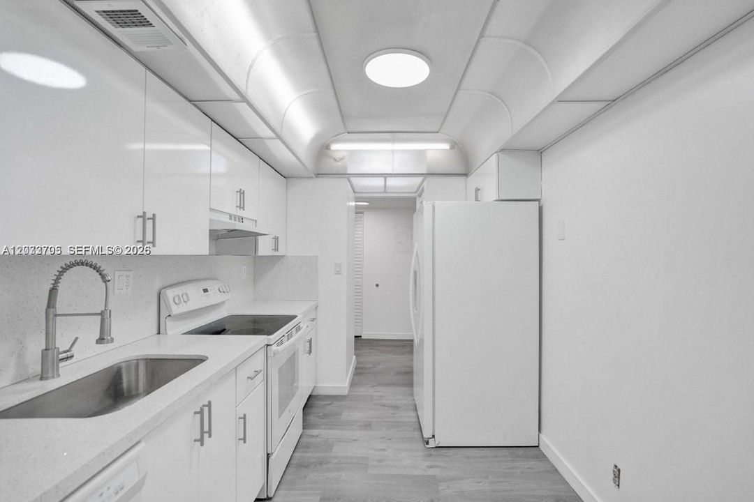 En Venta: $158,999 (2 camas, 2 baños, 1296 Pies cuadrados)