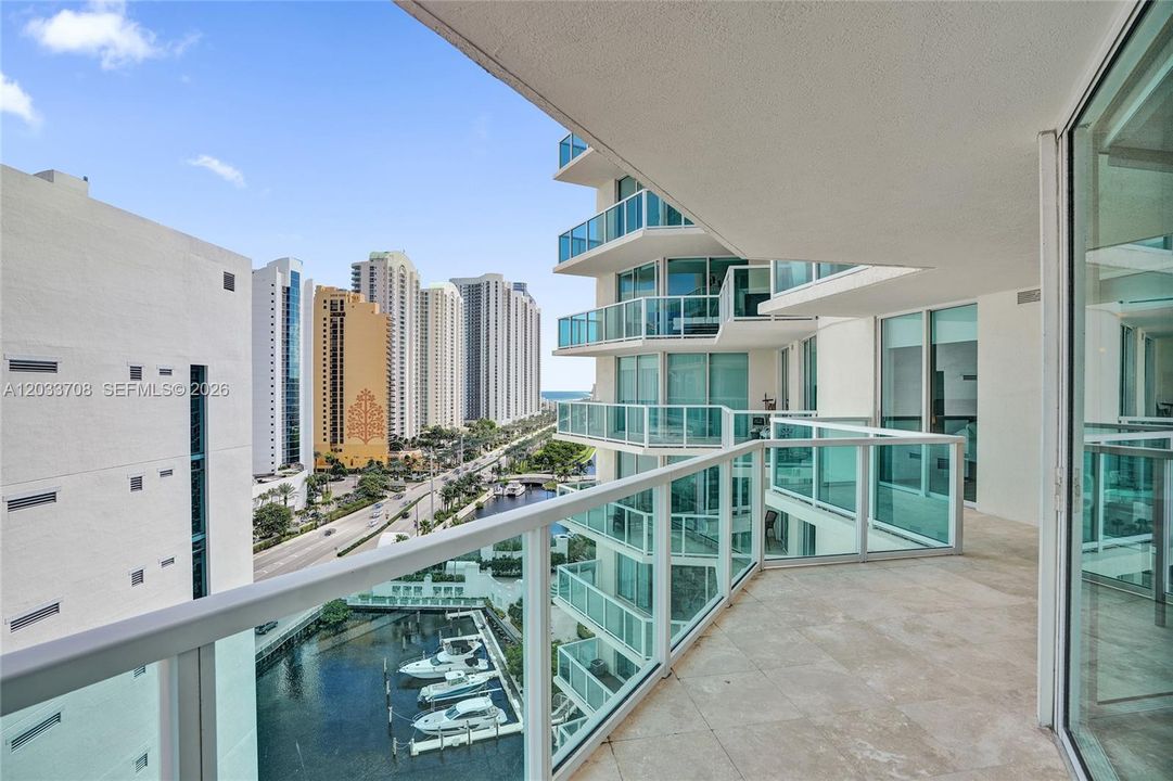 For Sale: $795,000 (3 beds, 2 baths, 1447 Square Feet)