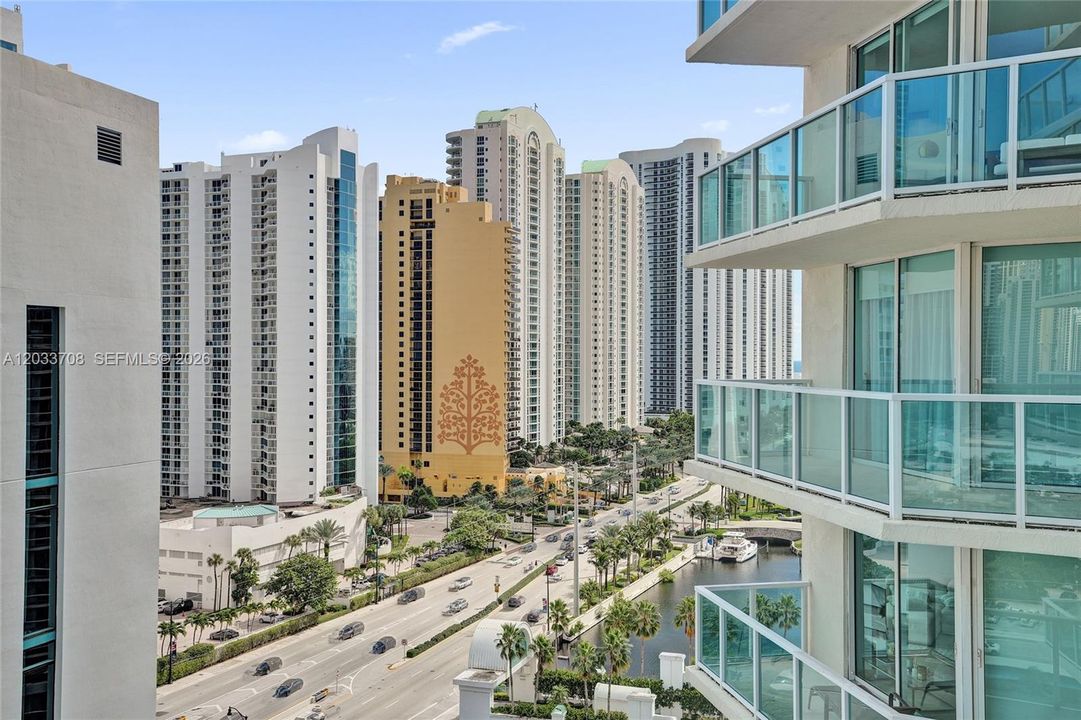 For Sale: $795,000 (3 beds, 2 baths, 1447 Square Feet)