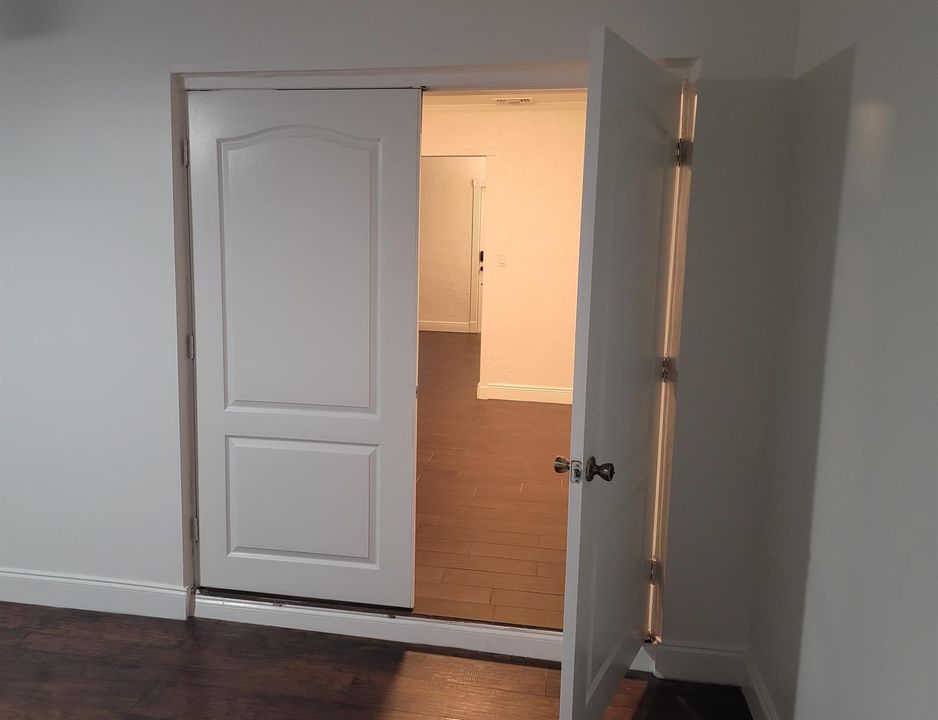 Entrance to Florida Room