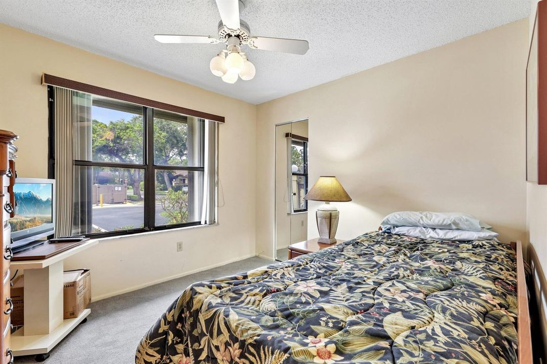 19-web-or-mls-Pinto Palm Ct-S0706-020