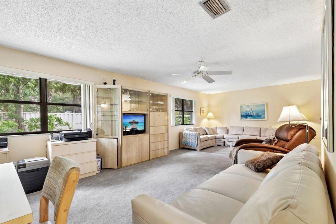 10-web-or-mls-Pinto Palm Ct-S0706-011