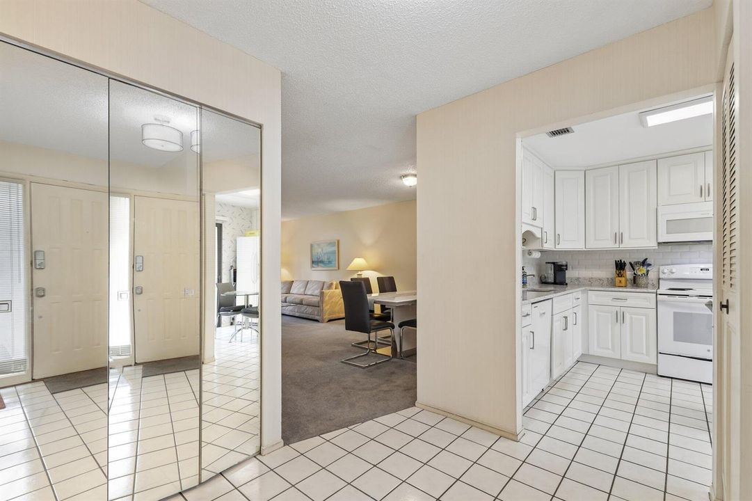5-web-or-mls-Pinto Palm Ct-S0706-006