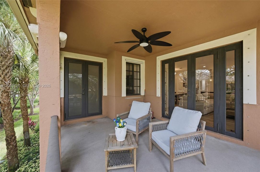 For Sale: $899,000 (4 beds, 2 baths, 2360 Square Feet)