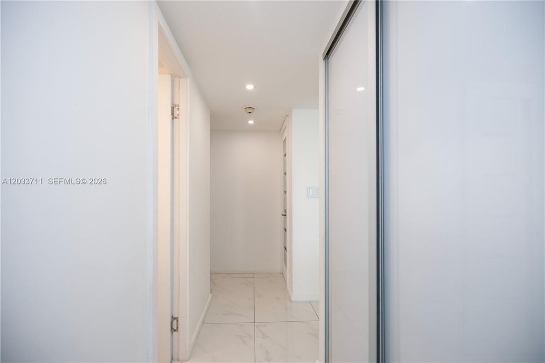 For Sale: $715,000 (2 beds, 2 baths, 1603 Square Feet)