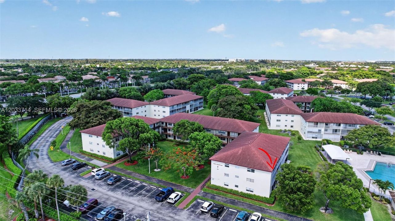 For Sale: $245,000 (2 beds, 2 baths, 1166 Square Feet)