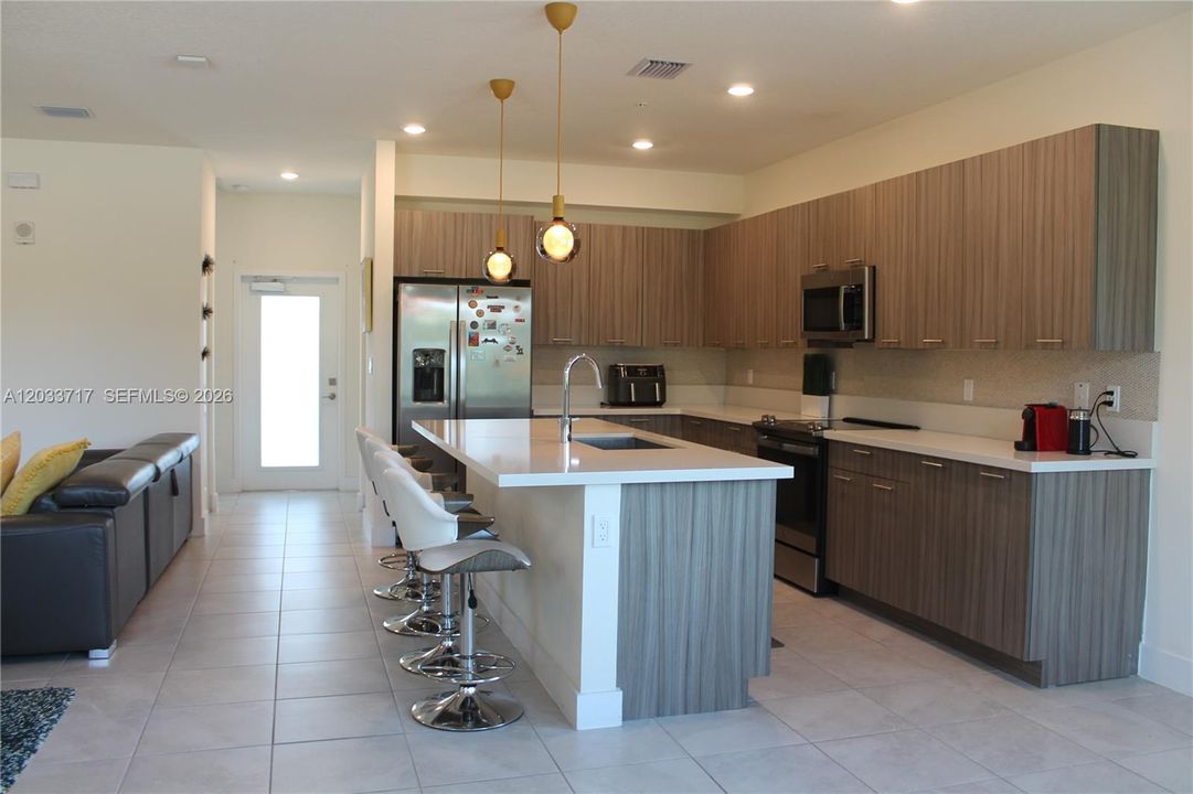 For Sale: $574,900 (3 beds, 2 baths, 1506 Square Feet)