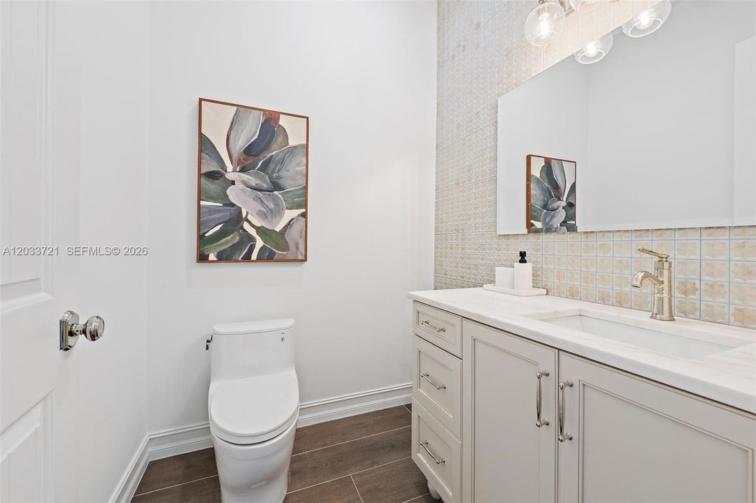 For Sale: $3,000,000 (4 beds, 3 baths, 3500 Square Feet)