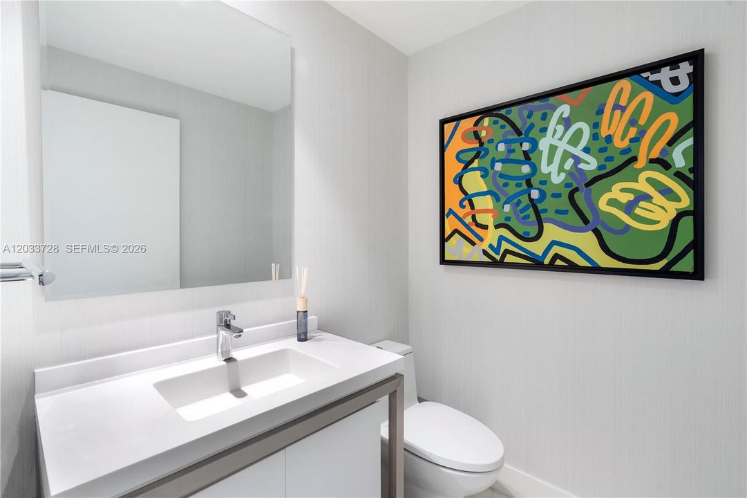 For Rent: $4,000 (2 beds, 2 baths, 1179 Square Feet)