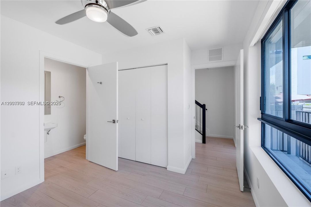 For Sale: $754,000 (3 beds, 3 baths, 1597 Square Feet)