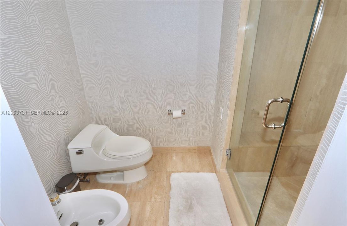 For Rent: $8,500 (2 beds, 2 baths, 1750 Square Feet)