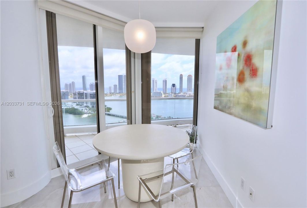 For Rent: $8,500 (2 beds, 2 baths, 1750 Square Feet)