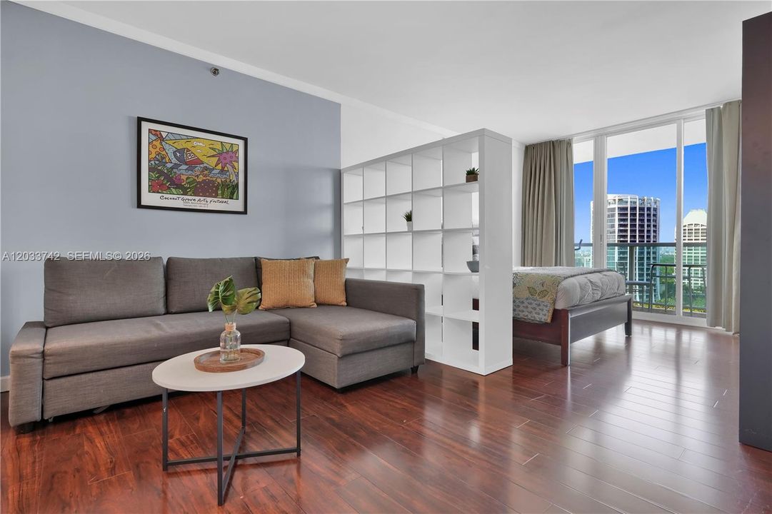 For Rent: $2,600 (0 beds, 1 baths, 398 Square Feet)