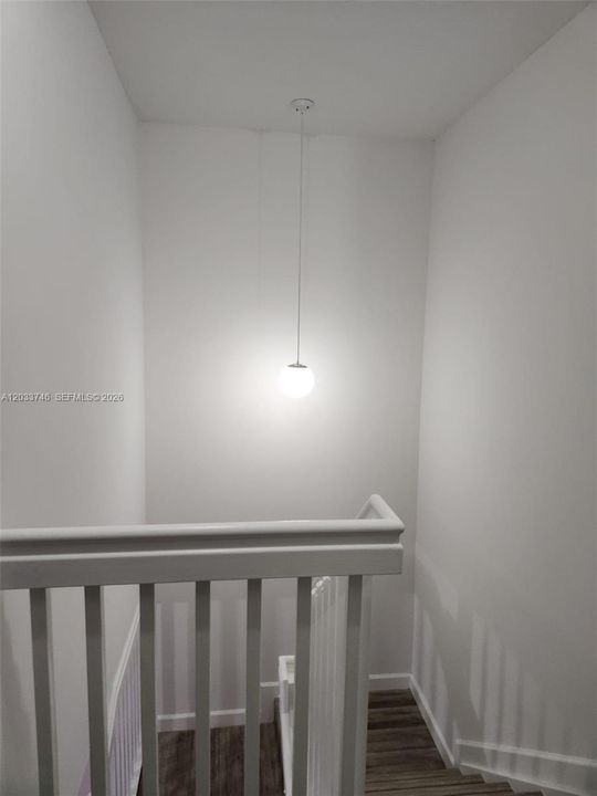 For Rent: $2,650 (3 beds, 2 baths, 1391 Square Feet)