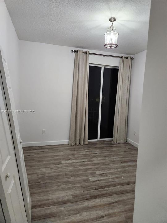 For Rent: $2,650 (3 beds, 2 baths, 1391 Square Feet)