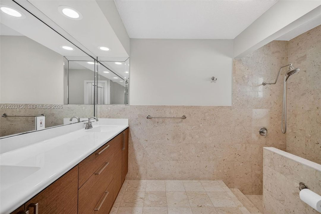 For Sale: $1,095,000 (4 beds, 3 baths, 2730 Square Feet)