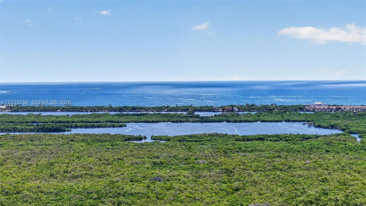 For Sale: $1,095,000 (4 beds, 3 baths, 2730 Square Feet)