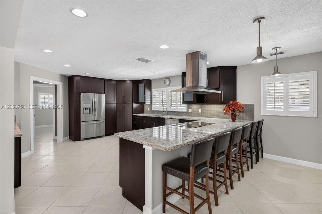 For Sale: $1,095,000 (4 beds, 3 baths, 2730 Square Feet)